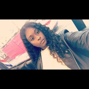 Meet your Posher, Paula